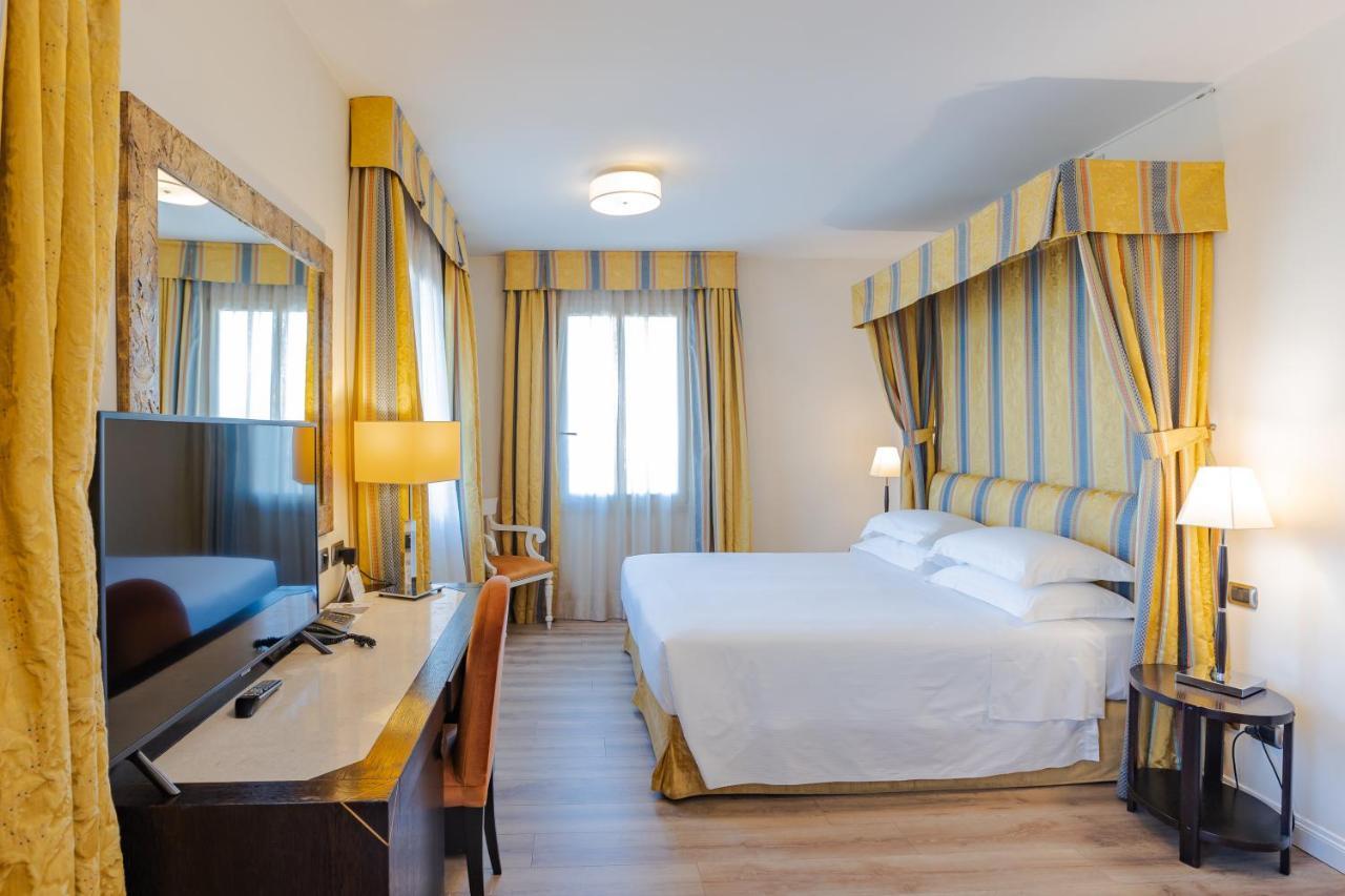 Fh55 Grand Hotel Mediterraneo Firenze Bagian luar foto