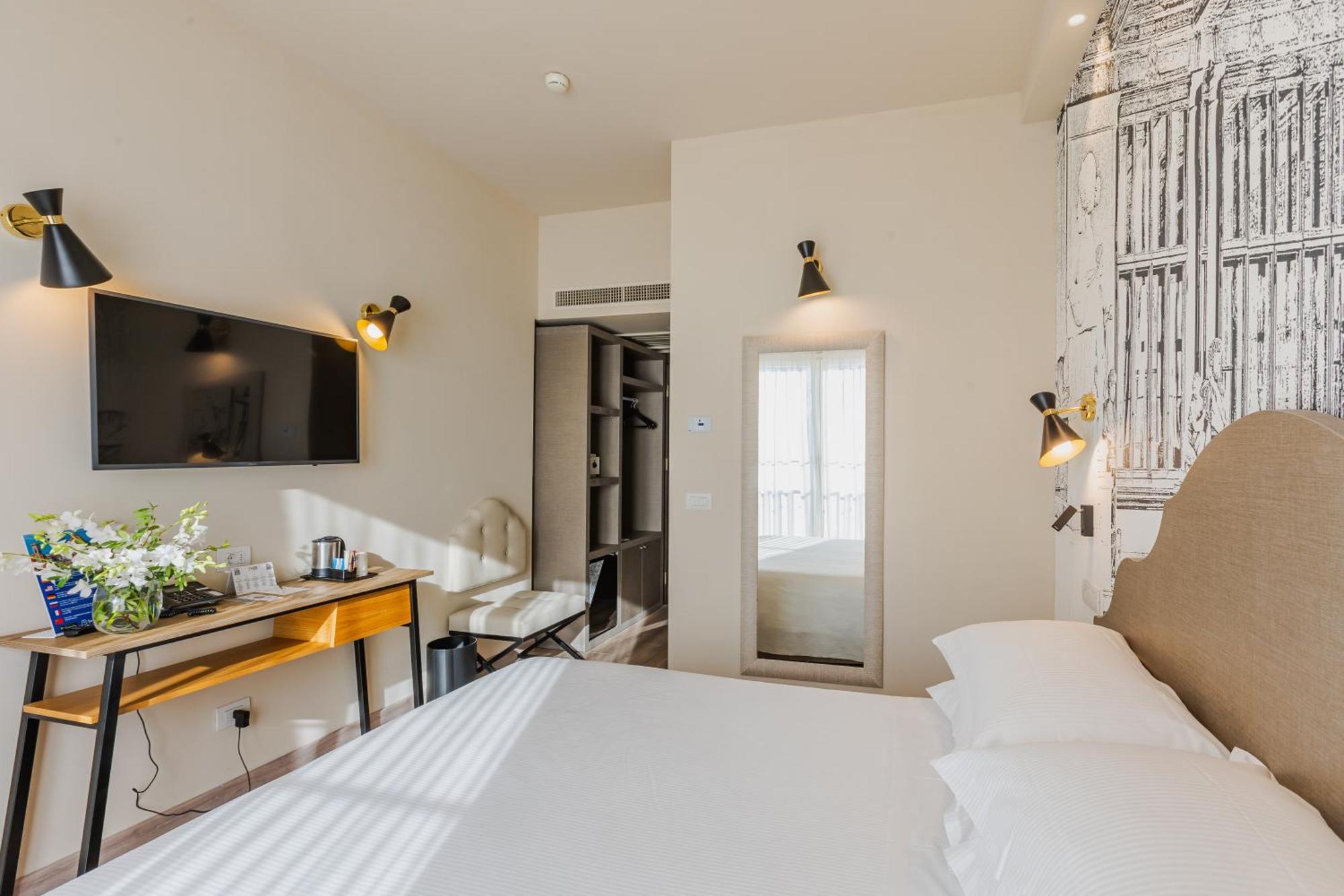 Fh55 Grand Hotel Mediterraneo Firenze Bagian luar foto