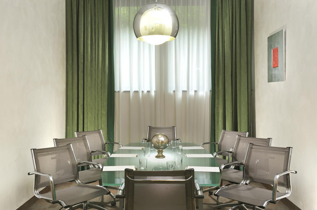 Fh55 Grand Hotel Mediterraneo Firenze Bagian luar foto