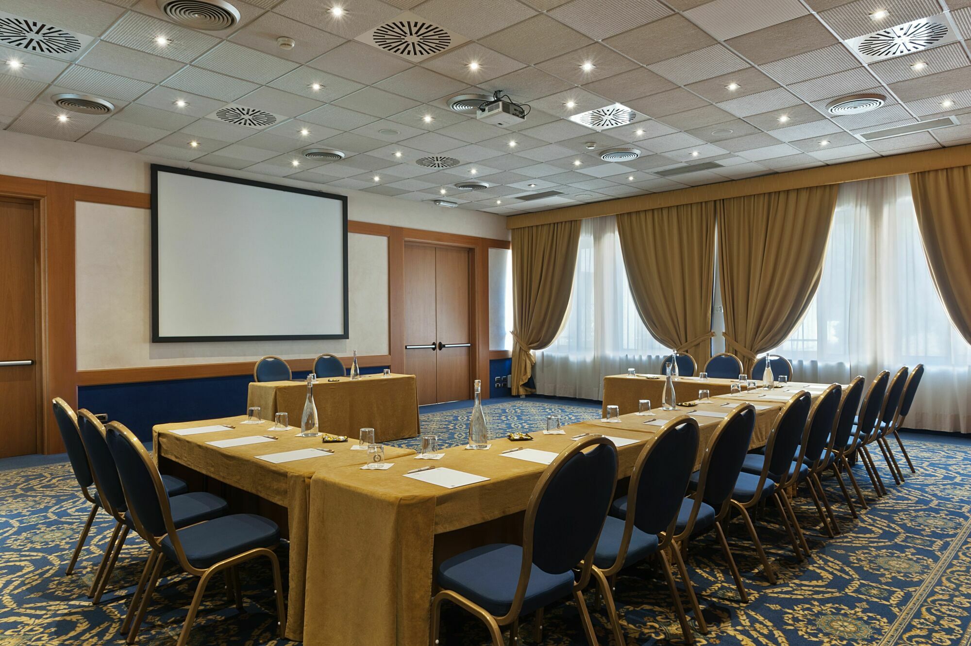 Fh55 Grand Hotel Mediterraneo Firenze Bagian luar foto